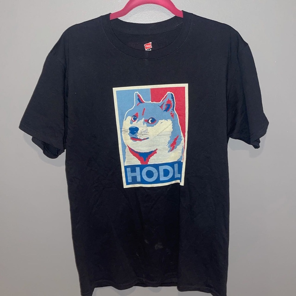 Hanes Dogecoin/HODL T-Shirt 
Size: Medium 
Price: $15